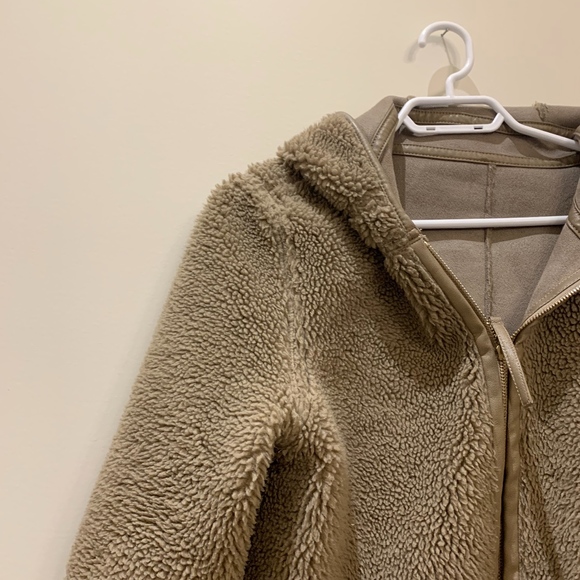 Reversible Zara Jacket - Picture 2 of 6